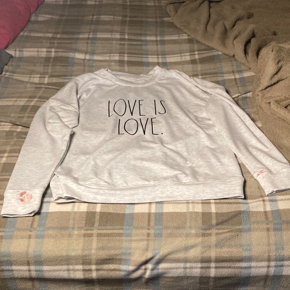 Brand: Hollister Size: M Color: white